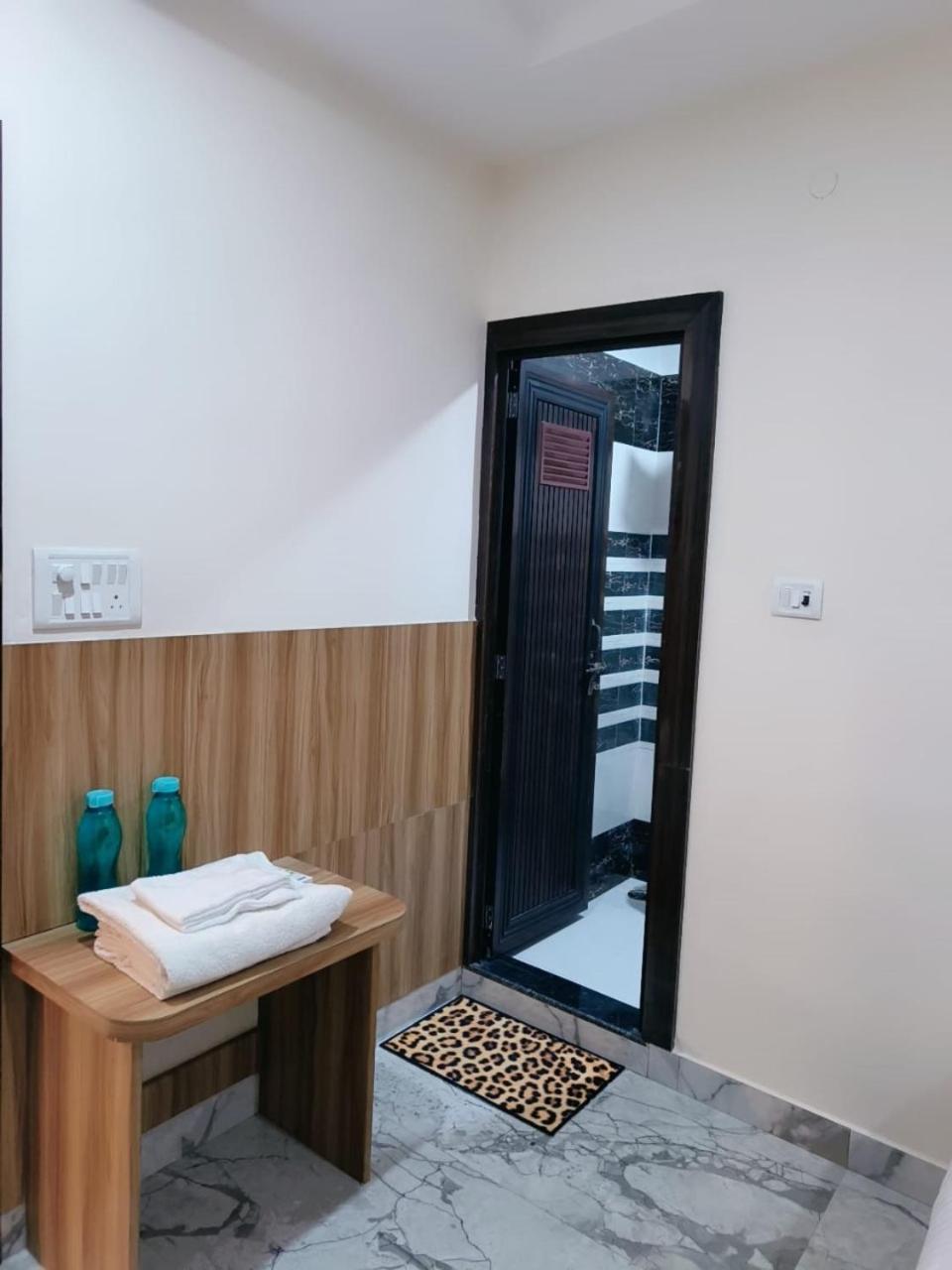 Nandi Retreat Homestay Варанаси Екстериор снимка