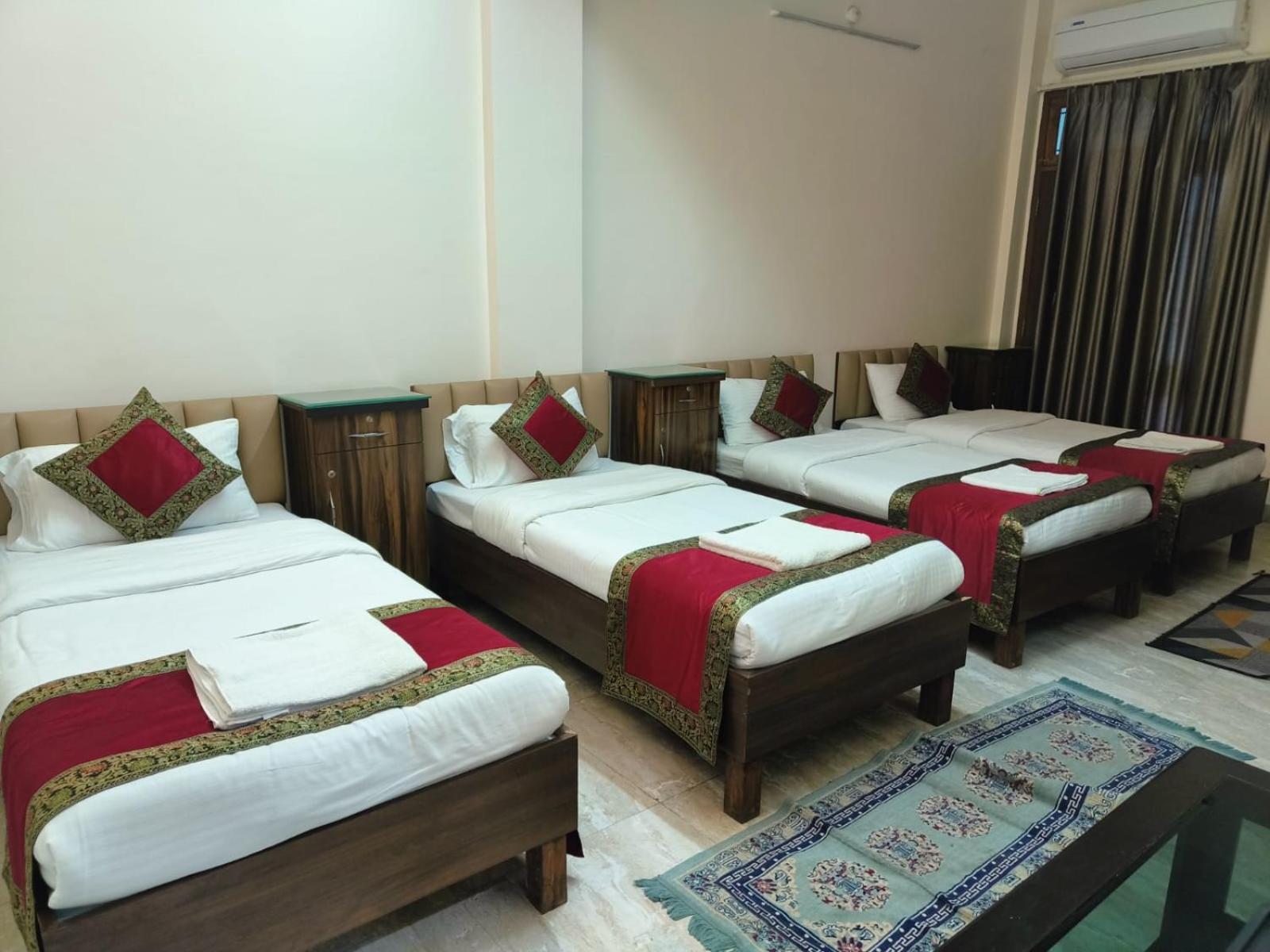 Nandi Retreat Homestay Варанаси Екстериор снимка
